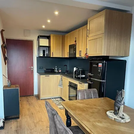 Appartamento 'le Bellevue' Coté Montagne By P&t *